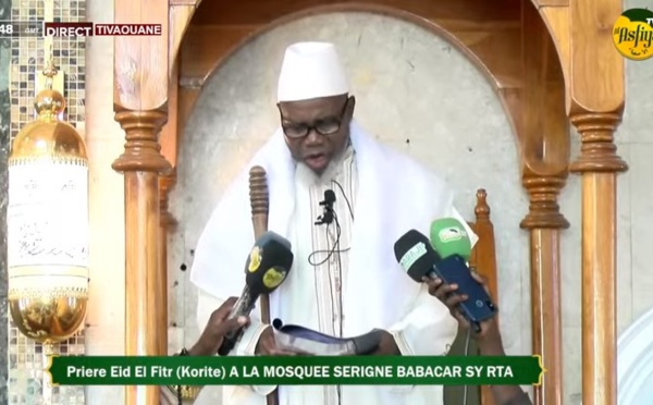 DIRECT-TIVAOUANE - Priere Eid El Fitr (Korite) A LA MOSQUEE SERIGNE BABACAR SY RTA