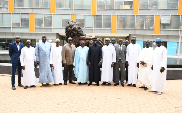 Rencontre entre l'association AJANA et le Ministre des Infrastructures El Malick Ndiaye