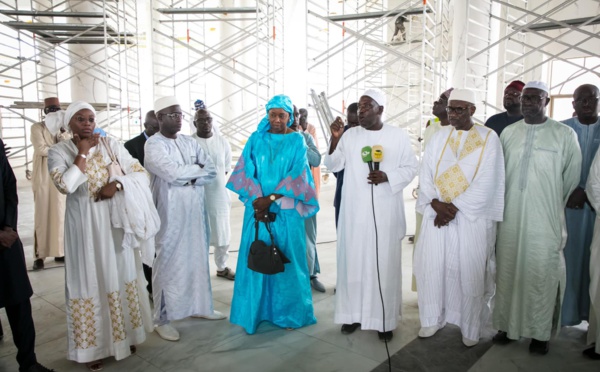 VISITE DE LA DIRECTRICE DE LA BANQUE ISLAMIQUE DU SÉNÉGAL À TIVAOUANE