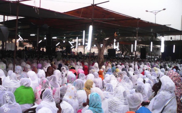 VIDEO - Revivez l'integralité du Burd Populaire de la Place de l'Obelisque, presidé par Serigne Ahmada Sy Djamil