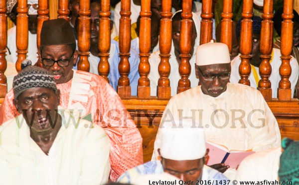 PHOTOS - 2 JUILLET 2016 À TIVAOUANE - Les Images de la Leylatoul Qadr à la Zawiya El Hadj Malick SY (rta)