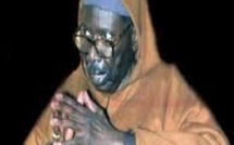 VIDEO : Serigne Cheikh Tidiane Sy devient khalife général des tidianes (Serigne Abdoul Aziz Sy Al Amine )